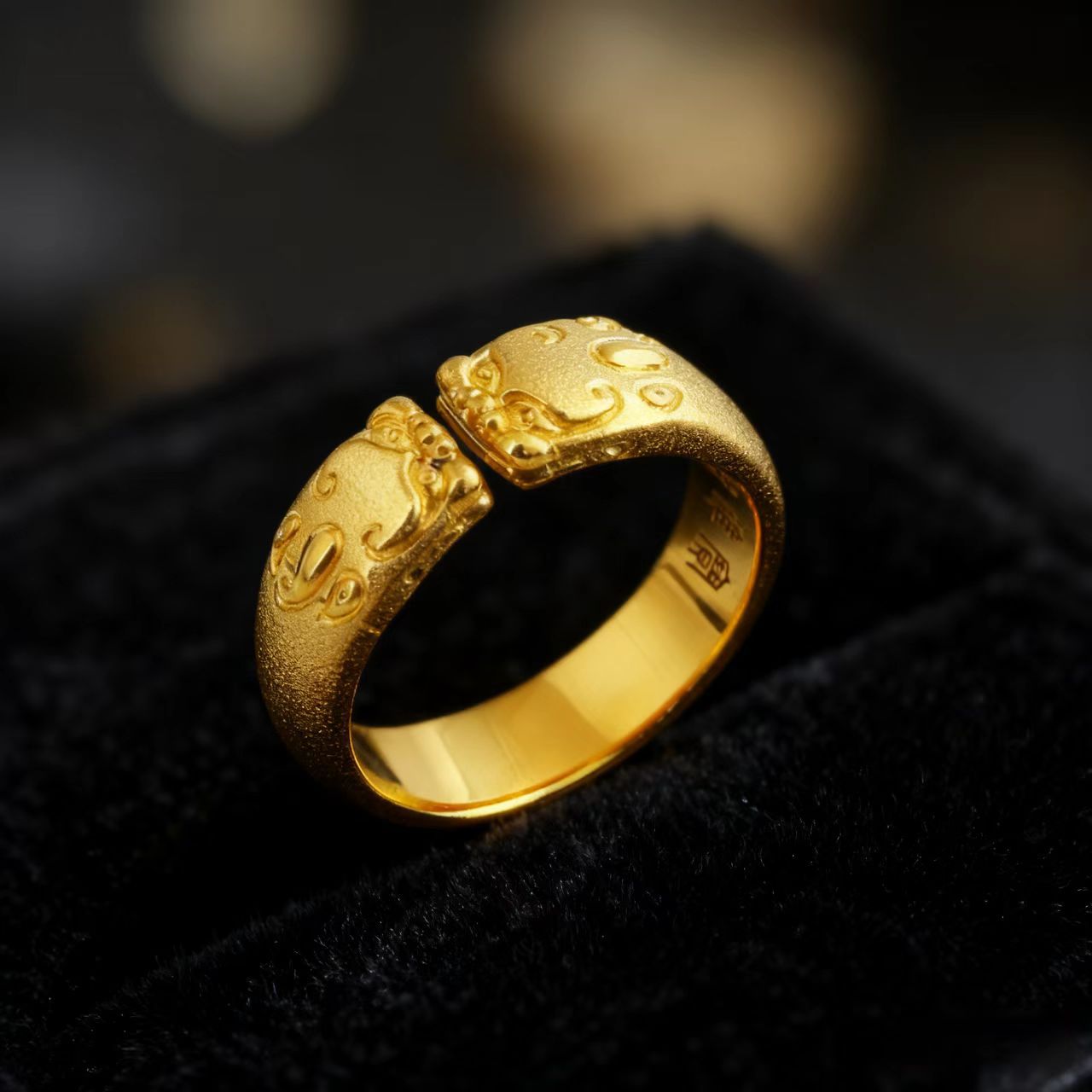 Photography Yellow - Pixiu Open Ring Couple's 24K Gold