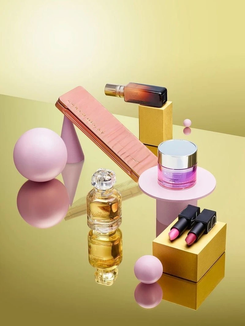 Black Gold Silver Pink Reflect - Photography Still Life review and price