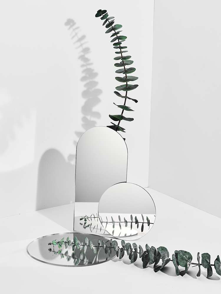 Acrylic Mirror Transparent Win - Photography Still Life review and price